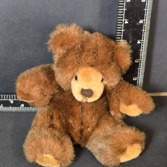 Vintage Russ Berrie Grizzles Brown Plush Teddy Bear 7" Soft Stuffed Animal - Picture 6 of 9